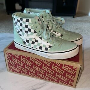 Vans Ward Hi Zip Size 3